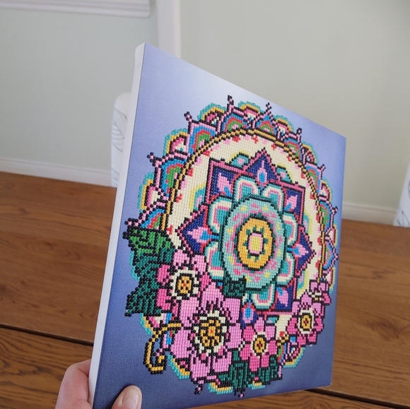 Finished Diamond Painting Mandella 30x30 - Picture 3 of 3